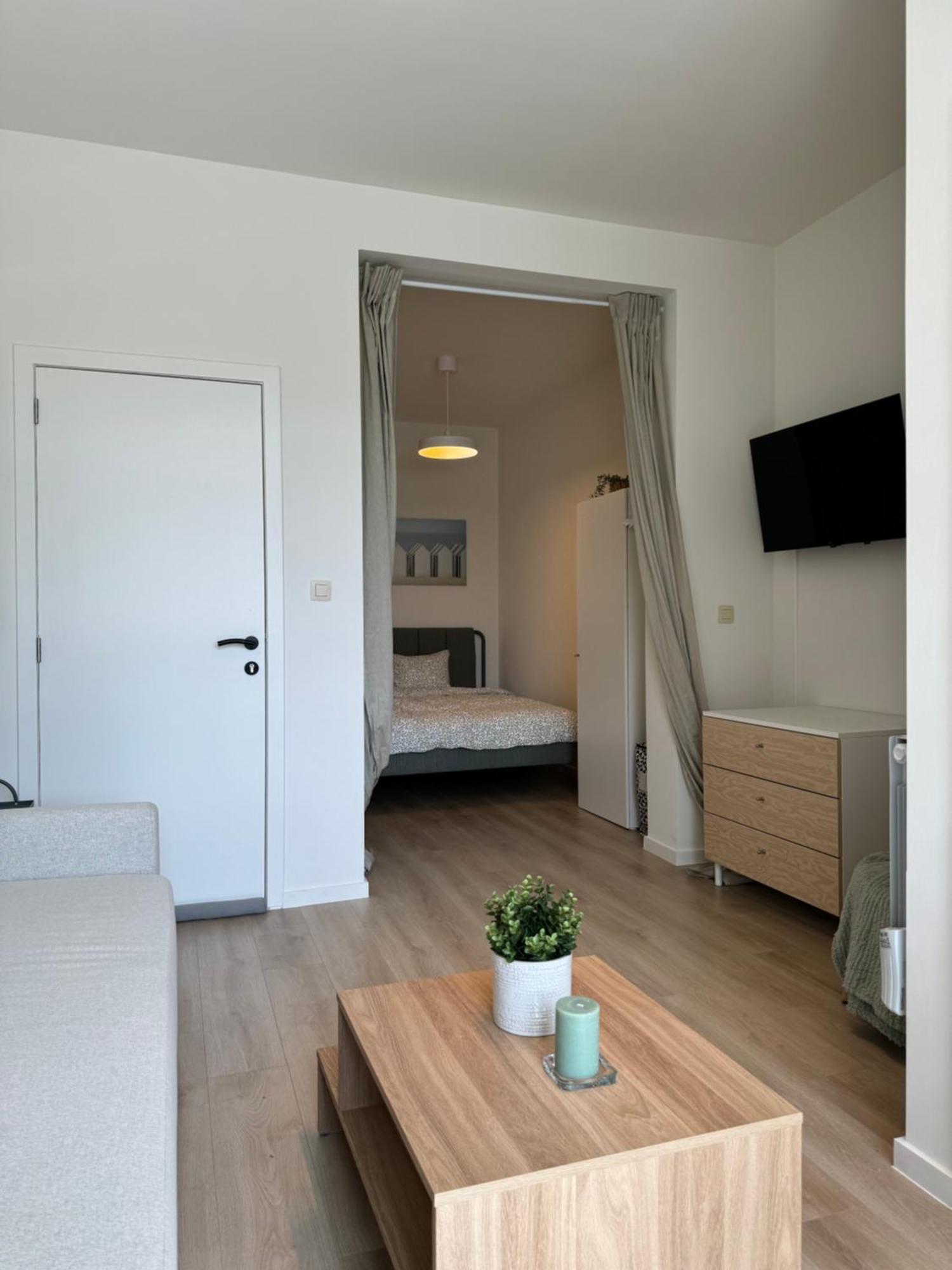 Superbe Appartement Une Chambre Bryssel Exteriör bild