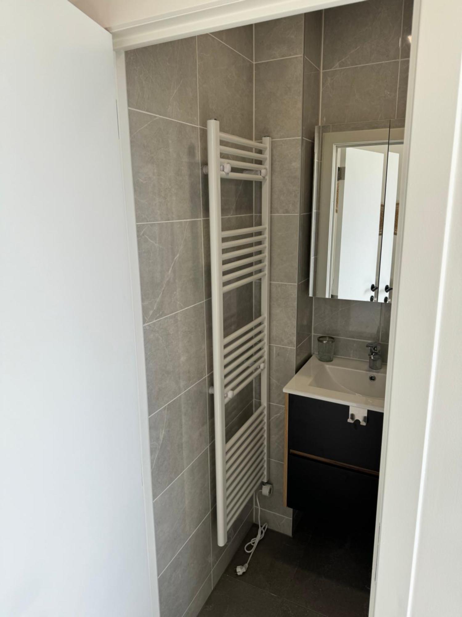 Superbe Appartement Une Chambre Bryssel Exteriör bild